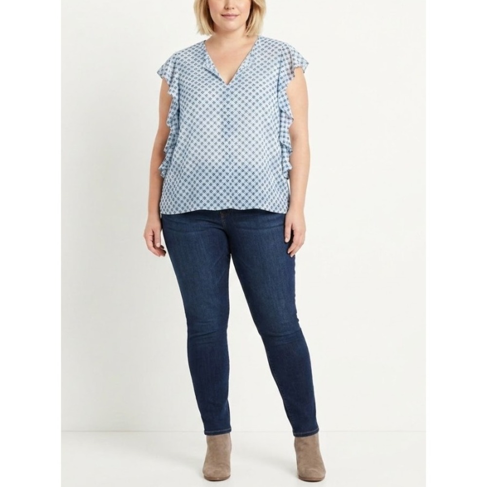 New Roz & Ali size XL Blue Geometric Ruffle Soft Flowy Button Down Preppy